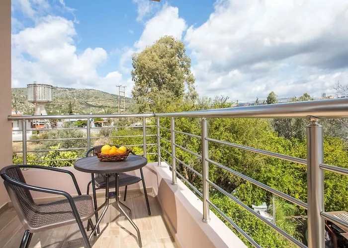 شقة M&e شاراكي